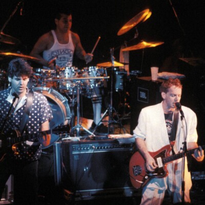 Oingo Boingo, un mélange éclectique et excentrique de new wave, art rock, ska, punk, pop, et jazz, made in USA